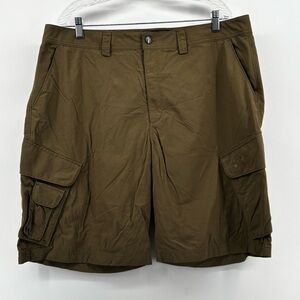 Under Armour Mens Khaki 10 in Inseam‎ Cargo Performance Shorts Size 38